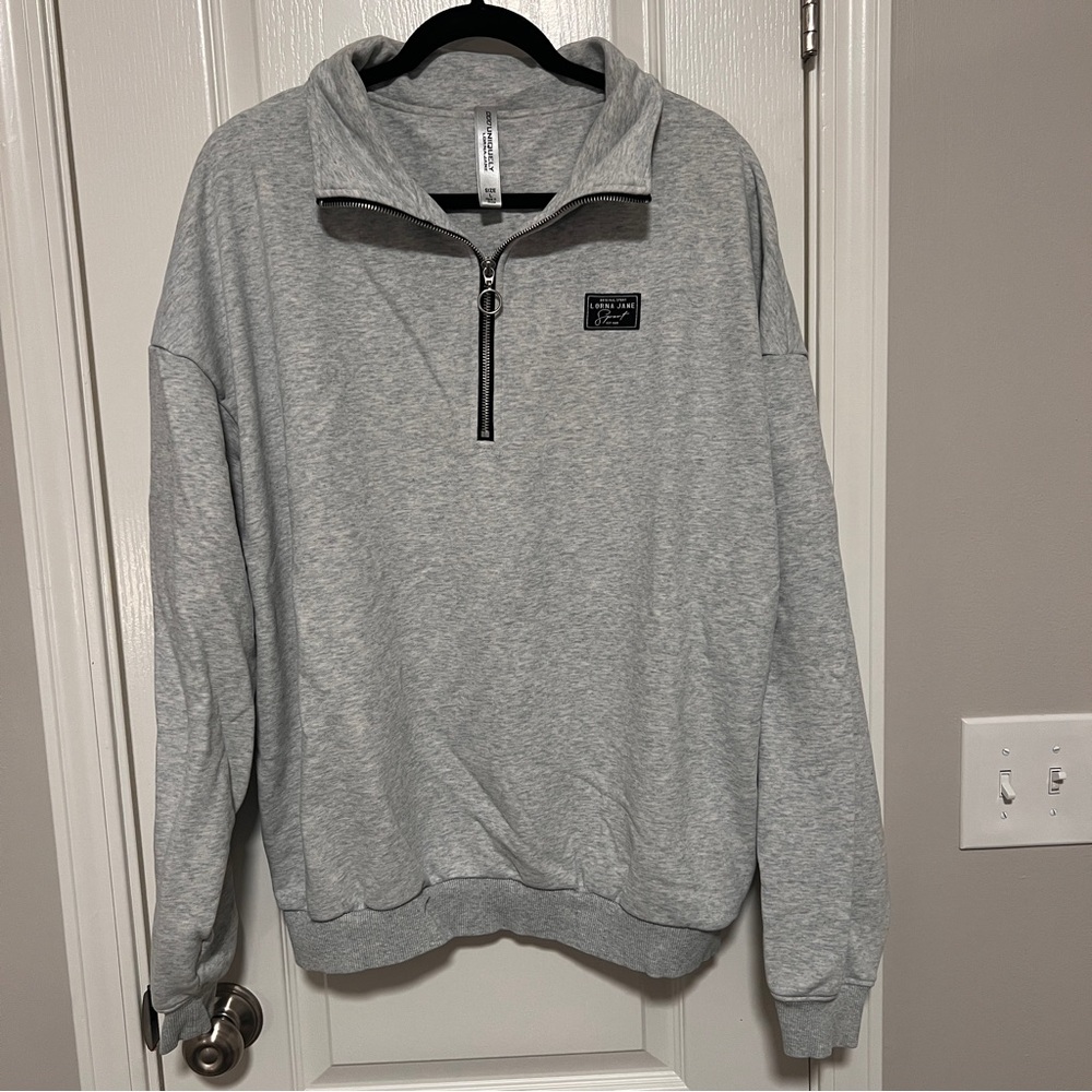 Lorna Jane Light Gray Zip-Up Sweater